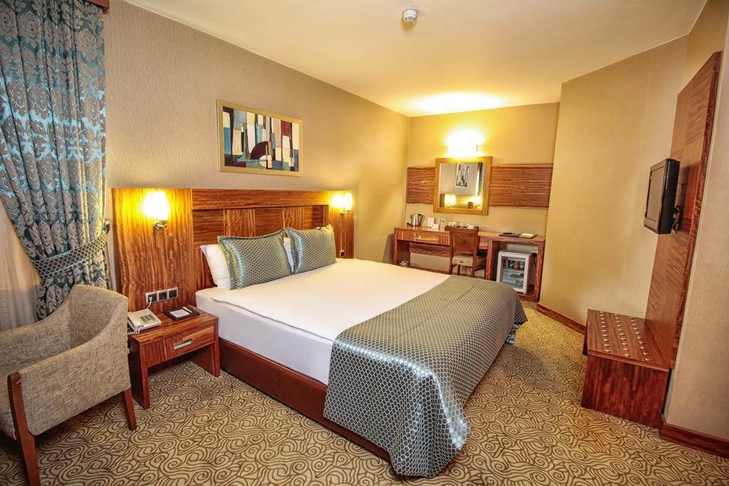 Adana Garden Business Hotel Extérieur photo