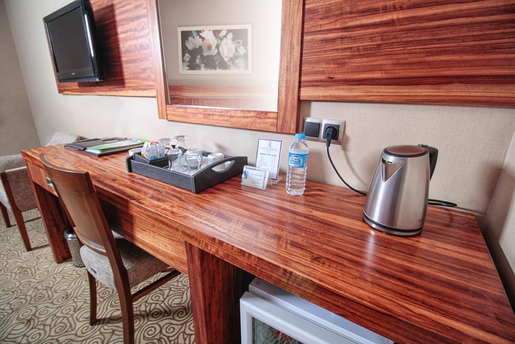 Adana Garden Business Hotel Extérieur photo