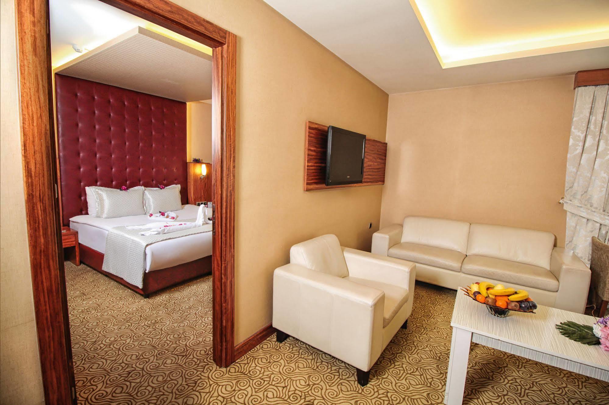 Adana Garden Business Hotel Extérieur photo
