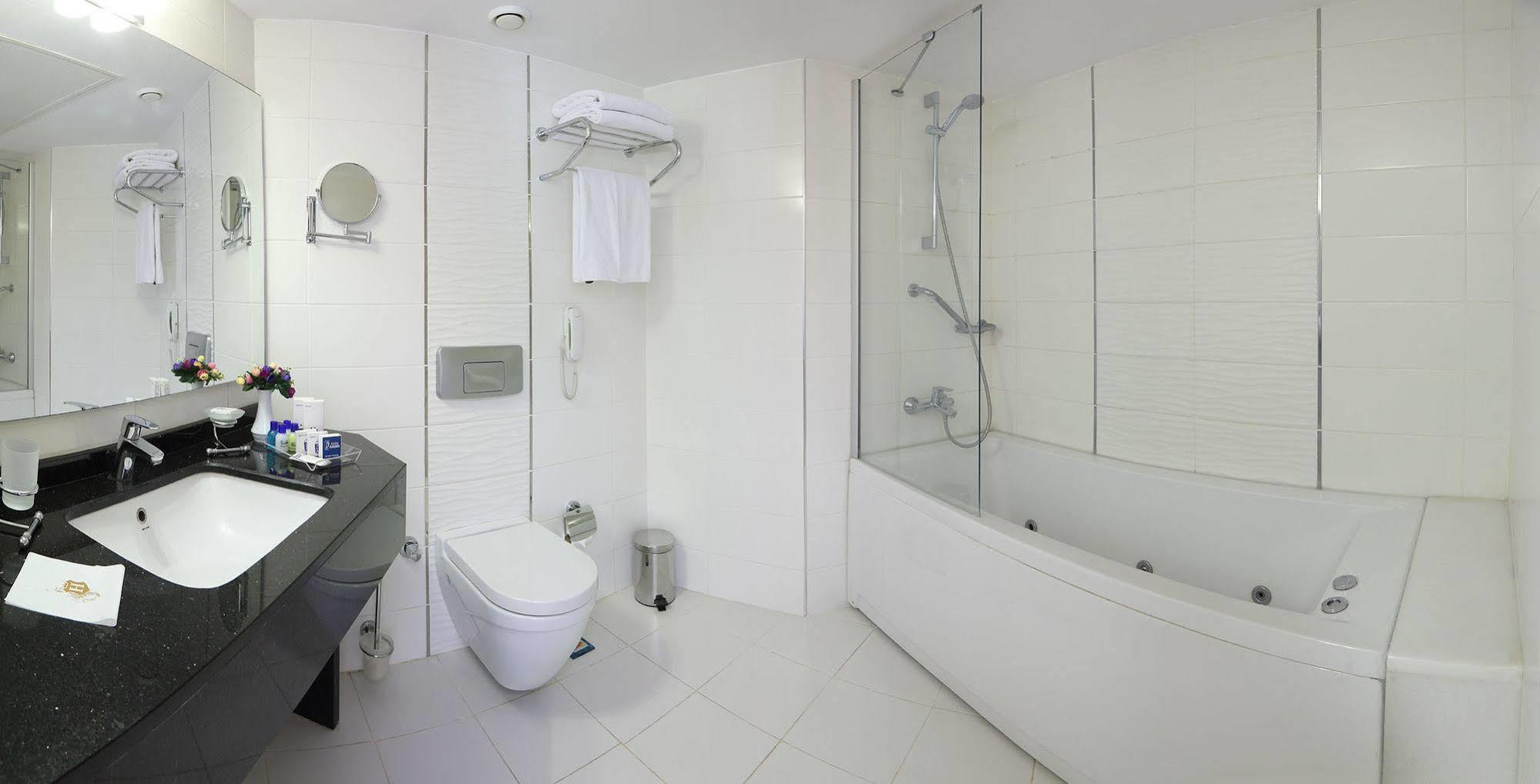 Adana Garden Business Hotel Extérieur photo