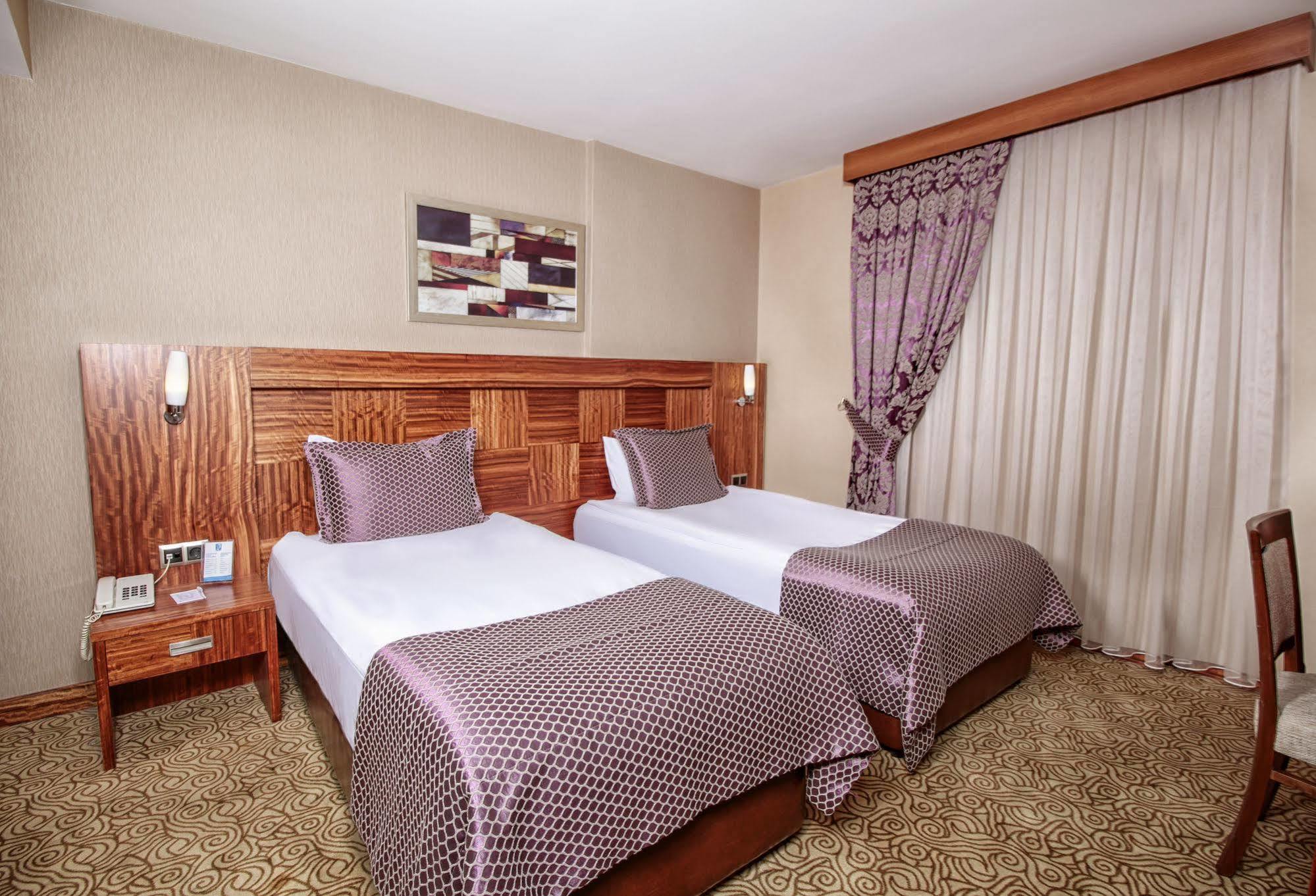 Adana Garden Business Hotel Extérieur photo